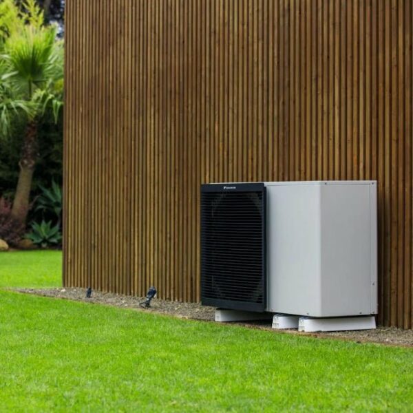 Altherma 3 M - Taille 16 - Chaud seul - Triphasé sans résistance électrique